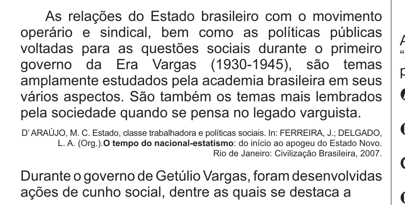 Enunciado original completo da questão 8 do ENEM 2014 - 1º Dia – Caderno 3 – Branco – Reaplicação/PPL, página 4.